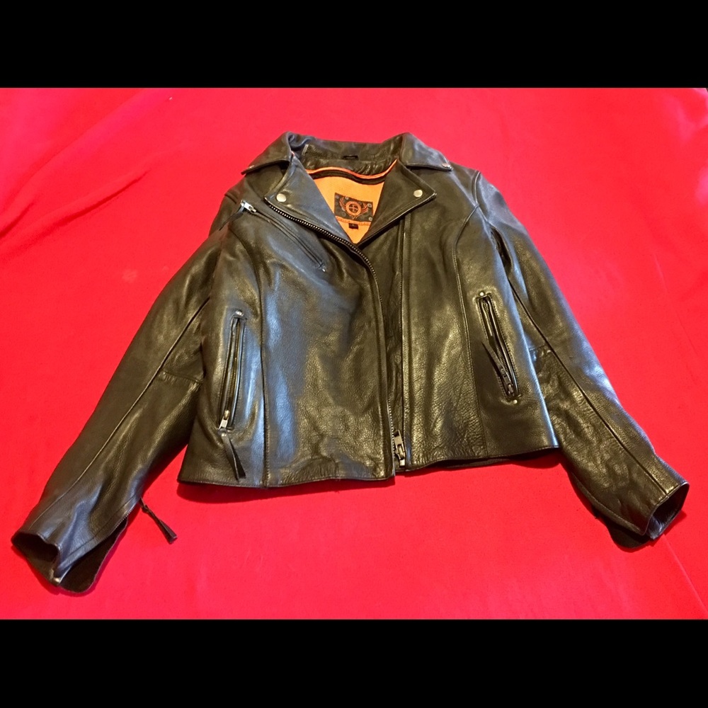 Women’s L Motorcycle Jacket